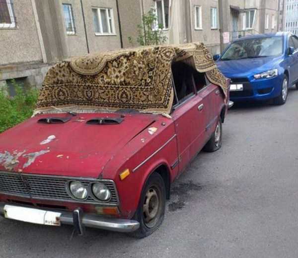 Russians Are Obsessed With Carpets (32 photos)