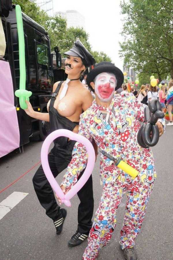 A Little Fun For Adults – Part 119 (88 photos)