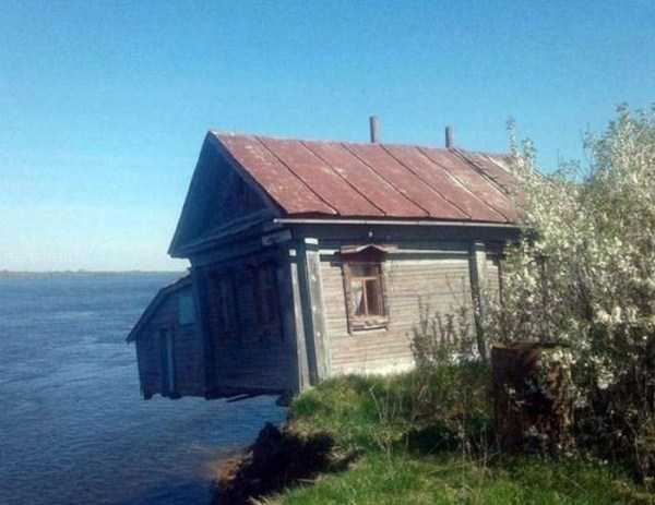 38 WTF Photos From The Planet Russia