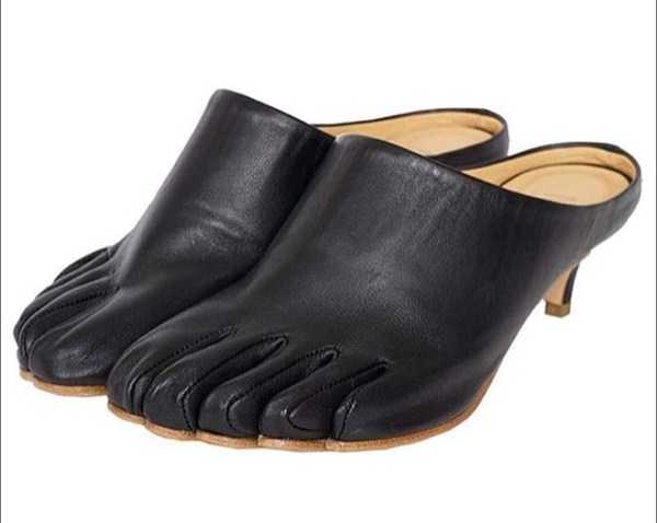 Terrible Looking Shoes (27 photos)