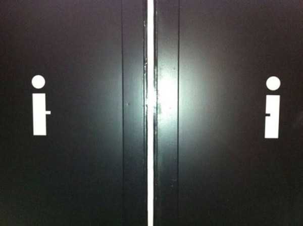 28 Funny Restroom Signs (28 photos)