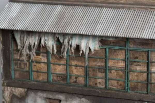 Its Not Just An Old Building (14 photos)