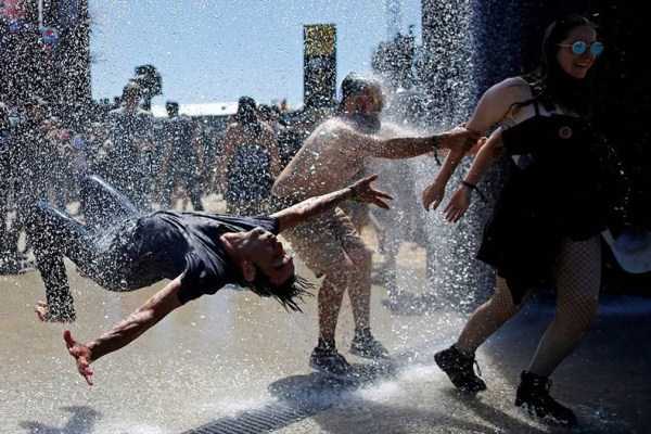 43 Perfectly Timed Photos