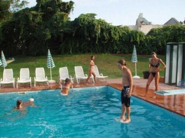 73 Perfectly Timed Photos