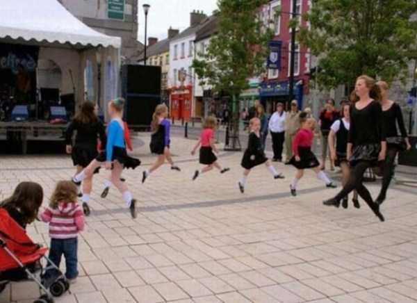 73 Perfectly Timed Photos