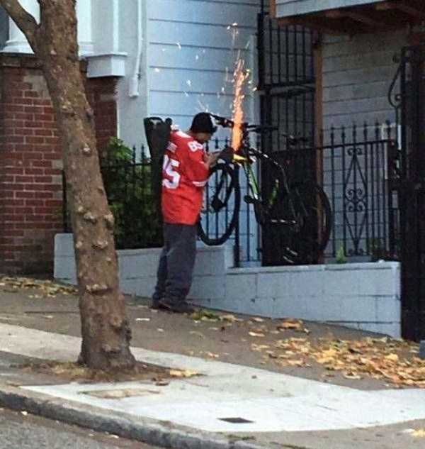 49 Perfectly Timed Photos