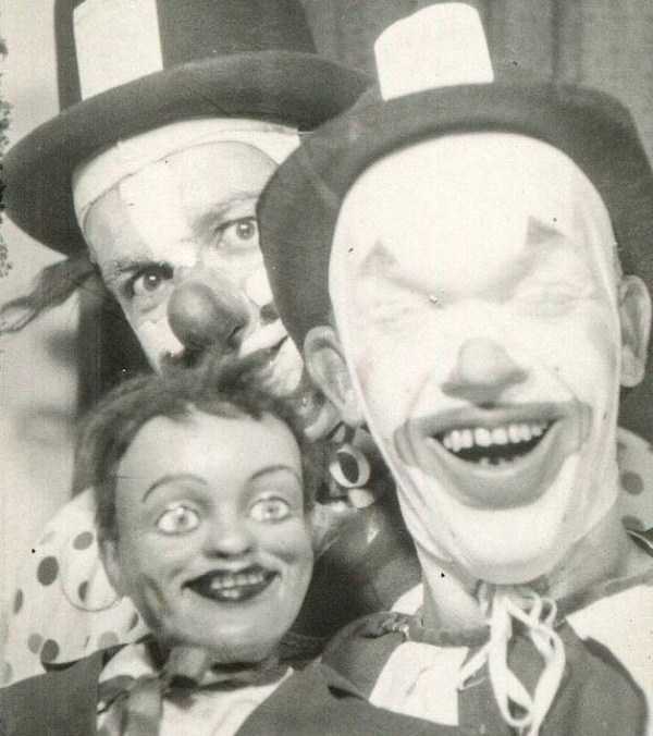 32 Creepy Vintage Ventriloquist Dummies (32 photos)