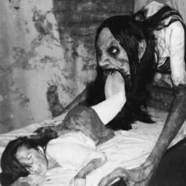 81 Scary Vintage Pictures (81 photos)