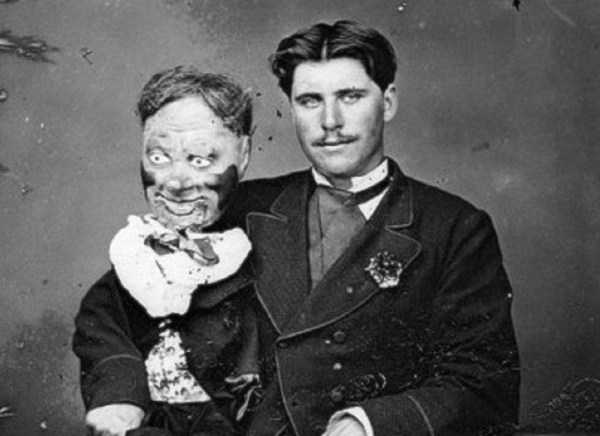 81 Scary Vintage Pictures (81 photos)