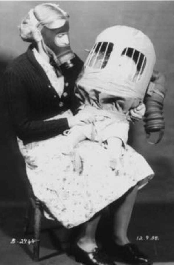 81 Scary Vintage Pictures (81 photos)