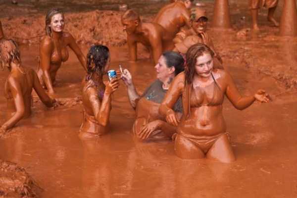 A Little Fun For Adults – Part 137 (100 photos)