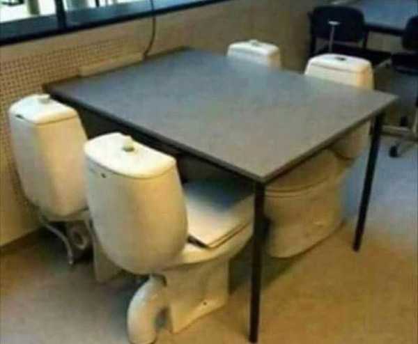 28 WTF Toilets (28 photos)