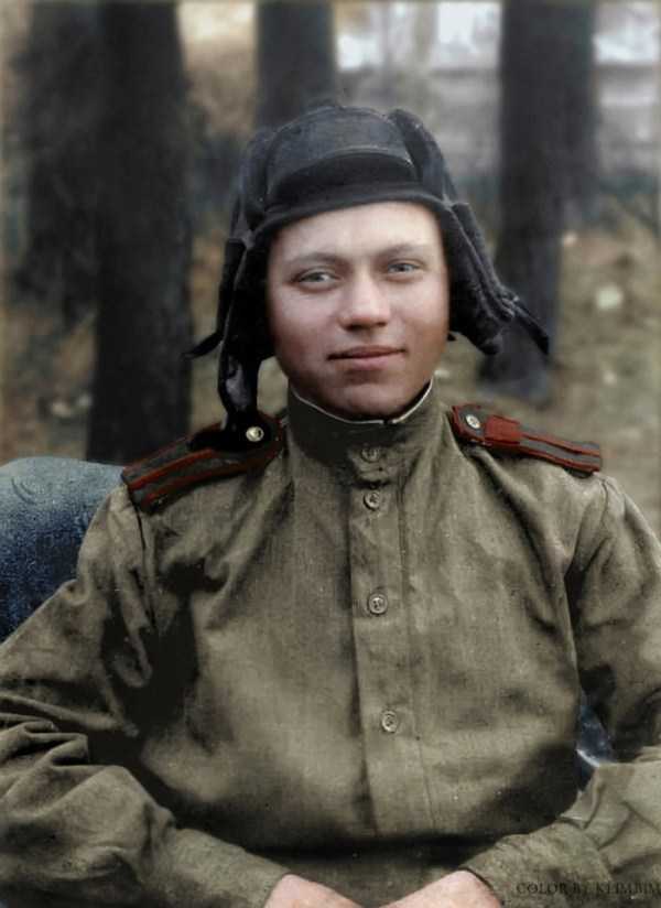 48 Realistically Colorized WWII Photos