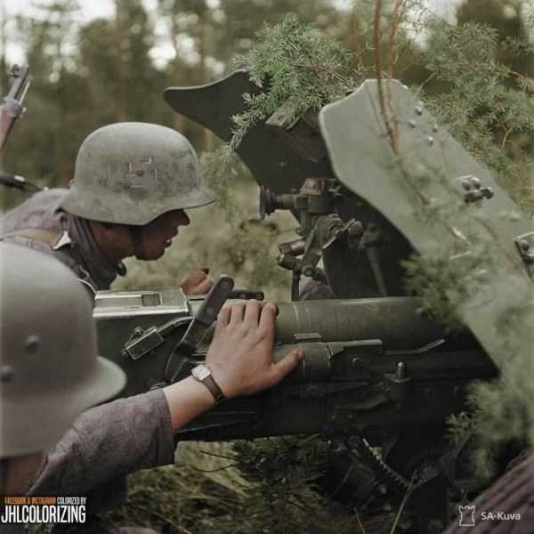 48 Realistically Colorized WWII Photos