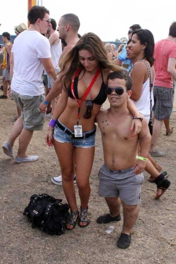 A Little Fun For Adults – Part 136 (75 photos)