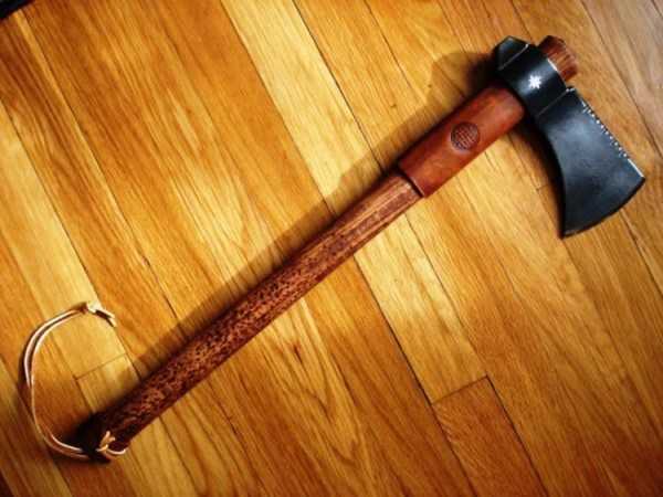 Custom Made Anti Zombie Weapons (32 photos)