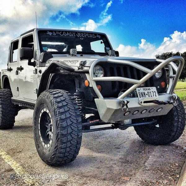 Custom Made Anti Zombie Weapons (32 photos)