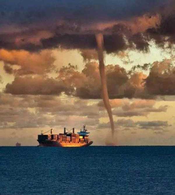 57 Nothing But Awesome Pics (57 photos)