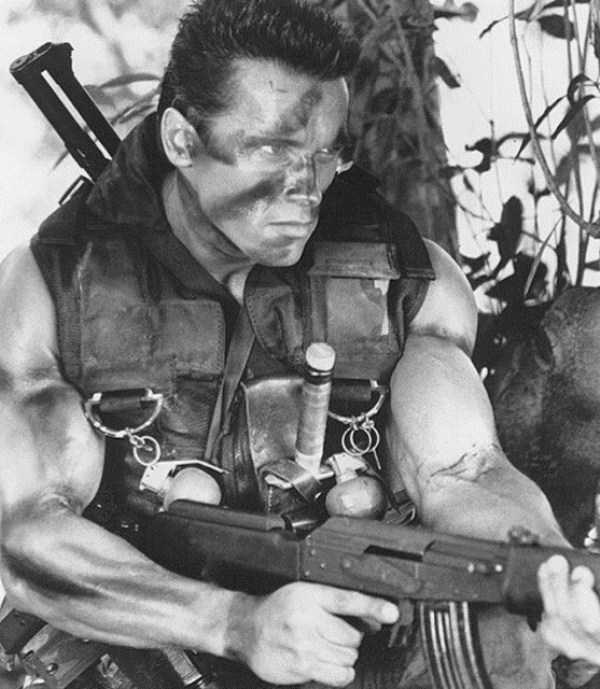 Behind The Scenes Of Commando (18 photos)