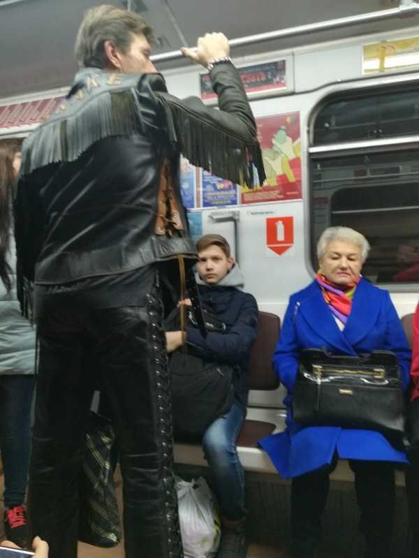 Belarusian Street Fashion – Part 5 (40 photos)