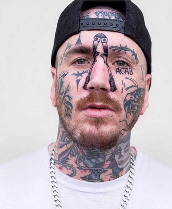 33 Insane Body Modifications That Will Leave You In Disbelief (33 photos)
