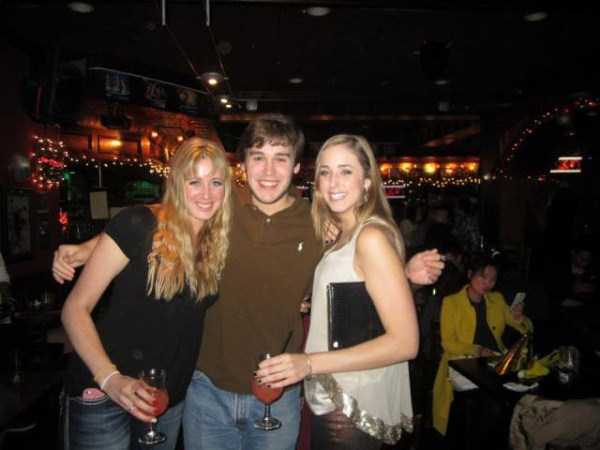 Hover Hands: So Close, Yet So Far (60 photos)