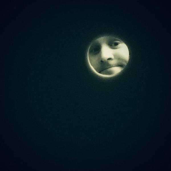 moon selfie 10 600x600