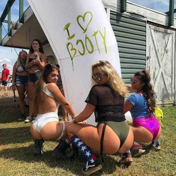 A Little Fun For Adults – Part 156 (77 photos)