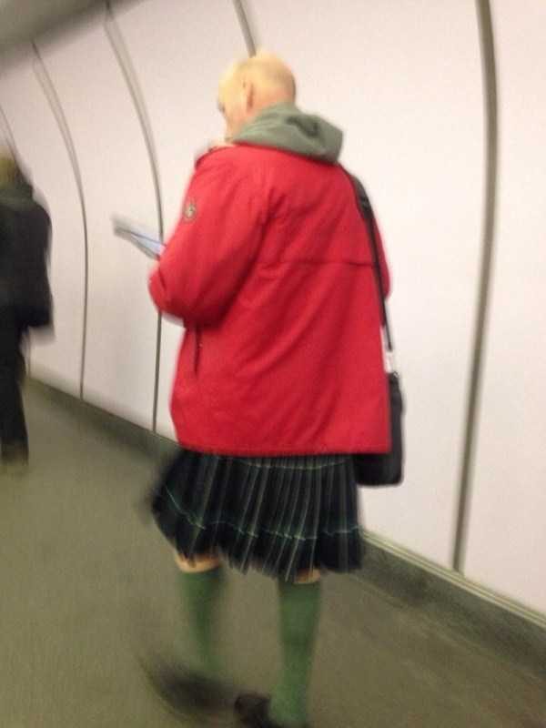 strange russian subway fashion 7 600x800