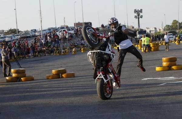 perfectly timed 52 600x391 75 Perfectly Timed Photos