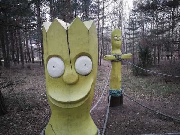 WTF Things Found In The Woods (33 photos)