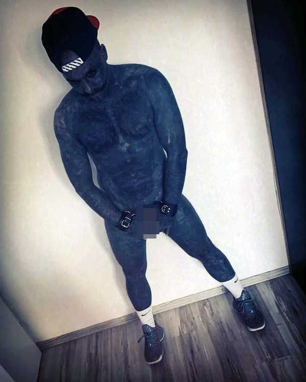 overly tattooed freaks 2 600x750 People Who Have Changed Their Appearance Radically (34 photos)