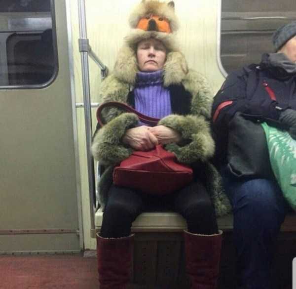 russia subway fashion 38 600x585