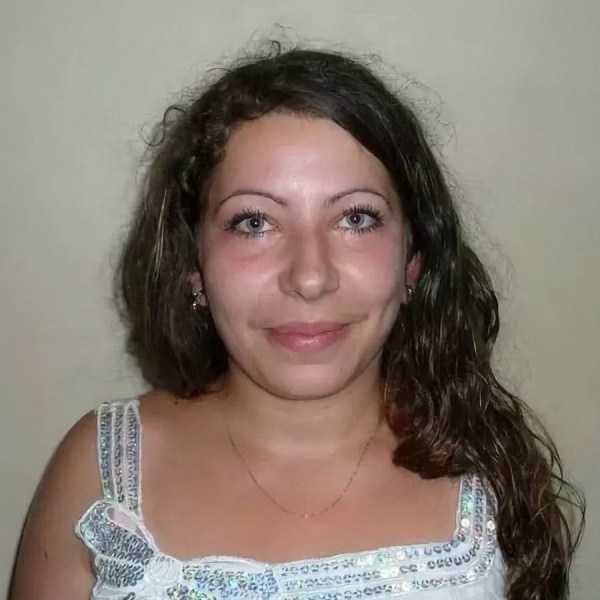 62 Lesser Attractive Girls (62 photos)