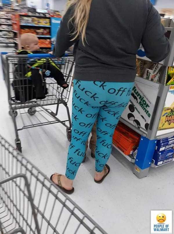 walmart weirdos 18 600x806 56 Walmart Shoppers That Wont Disappoint You (56 photos)