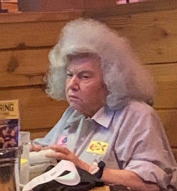 34 WTF Haircuts (34 photos)