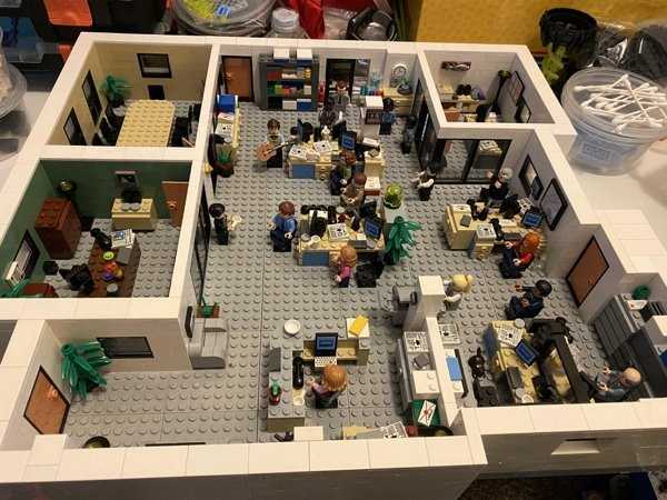 28 Cool LEGO Builds (28 photos)