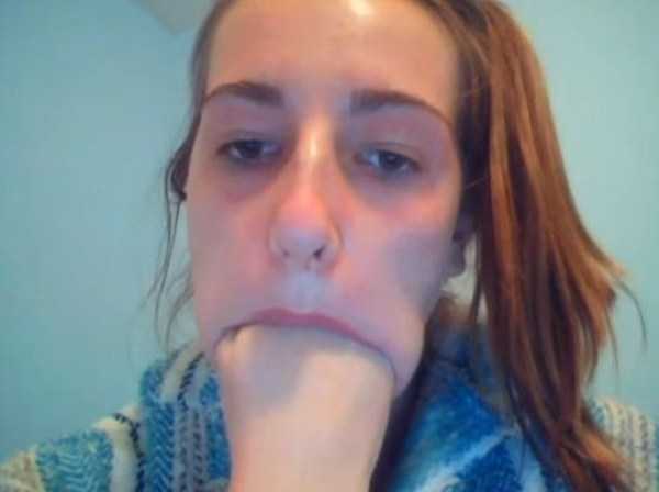 mouth fisting 25 Fist In Mouth (36 photos)