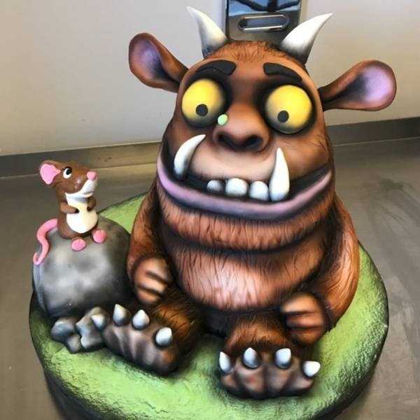 69 Mind Blowing Cakes By Ben Cullen (69 photos)