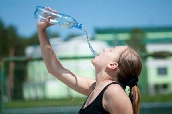 Women Drinking Water, According To Stock Photos (30 photos)