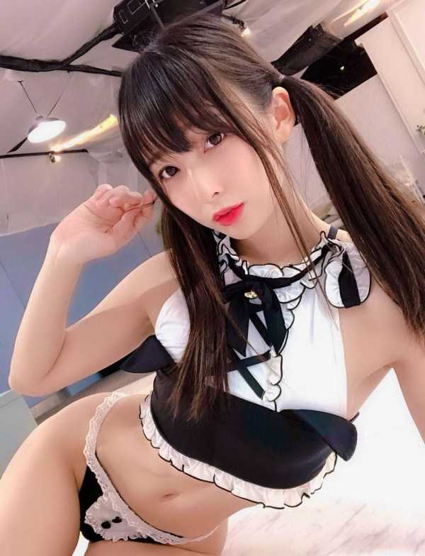 sexy asian babes 23 Hot Asian Girls – Part 5 (38 photos)