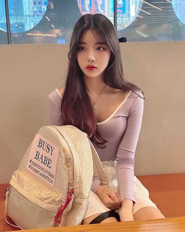 sexy asian babes 8 Hot Asian Girls – Part 5 (38 photos)