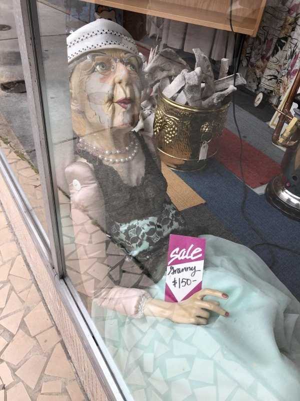 thrift shop stuff 7 30 WTF Things Found In Thrift Stores (30 photos)