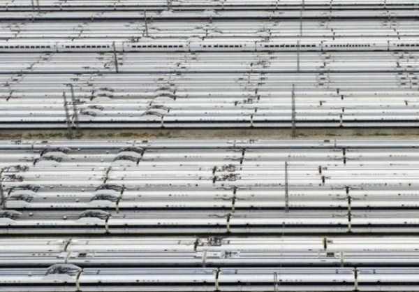 Just Look Twice (32 photos)