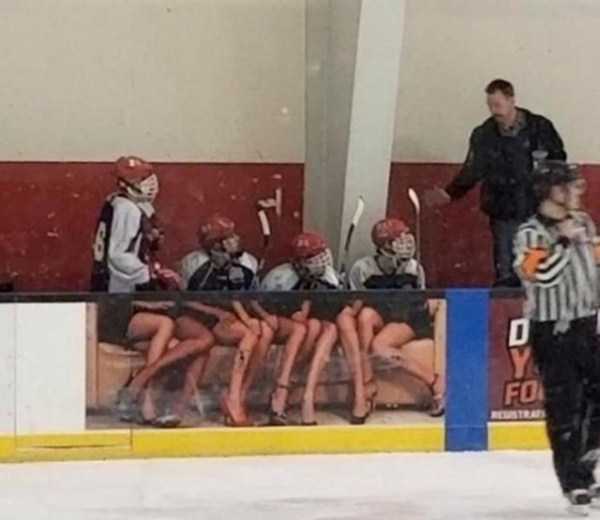 Just Look Twice (32 photos)