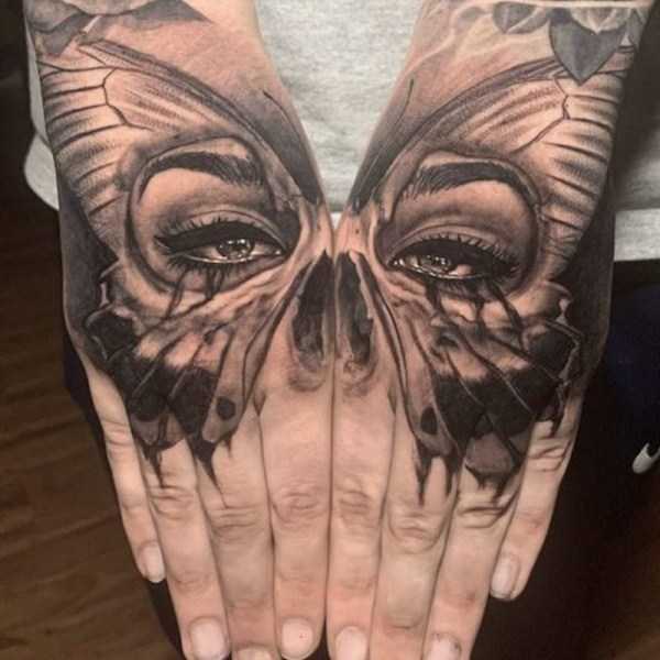 37 Mind Blowing Tattoos (37 photos)