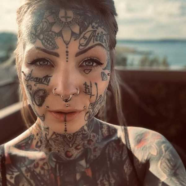 tattooed freaks 14