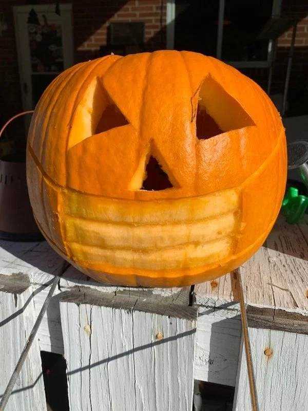funny pumpkin carving 26