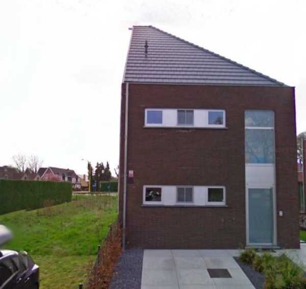 27 WTF Houses In Belgium (27 photos)