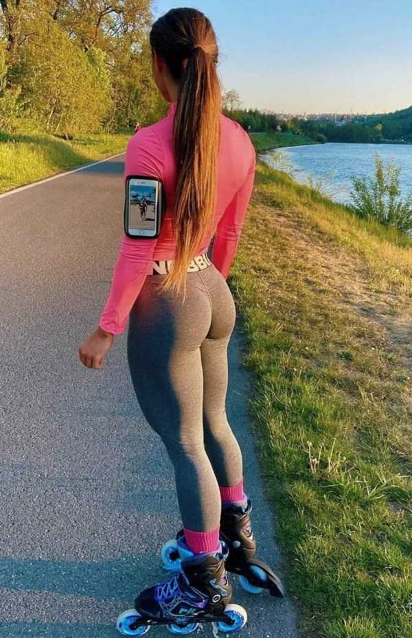 yoga pants 12 Hot Girls In Yoga Pants – Part 12 (39 photos)